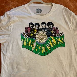 Forever 21 The Beatles graphic Tee